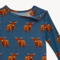 Load image into Gallery viewer, Word to Your Herd Large Set Pajamas
